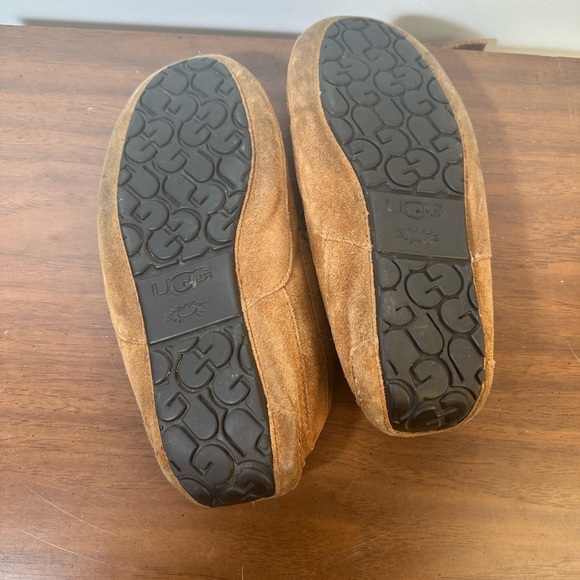 Men\'s Tan Suede UGG Loafers Slippers. 11.5-12 main image 7